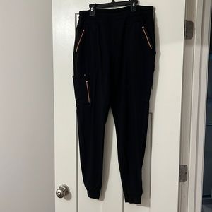 Jaanuu black scrub pants large